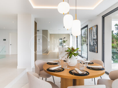Villa Vista Marbesa - Newly Renovated Villa in Marbella East