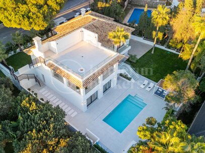 Villa Vista Marbesa - Newly Renovated Villa in Marbella East