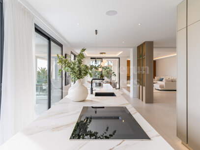 Villa Vista Marbesa - Newly Renovated Villa in Marbella East