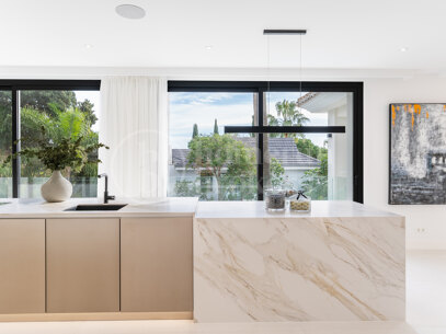 Villa Vista Marbesa - Newly Renovated Villa in Marbella East