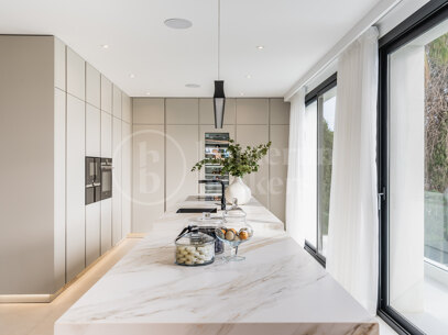 Villa Vista Marbesa - Newly Renovated Villa in Marbella East
