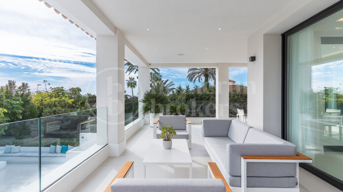 Vista Marbesa - Newly Renovated Villa in Marbella East