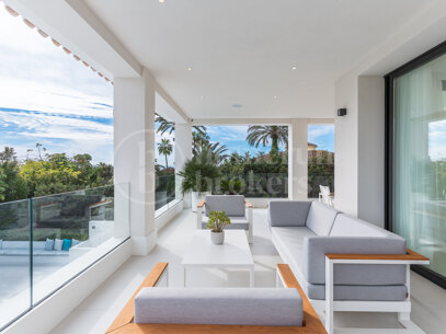 Villa Vista Marbesa - Newly Renovated Villa in Marbella East