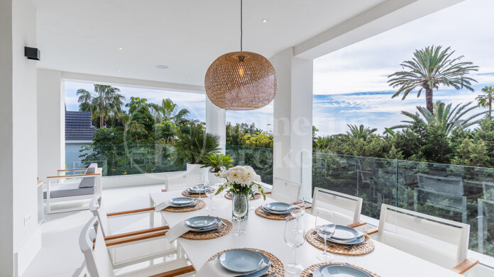 Vista Marbesa - Newly Renovated Villa in Marbella East