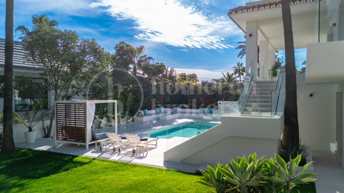 Vista Marbesa - Newly Renovated Villa in Marbella East