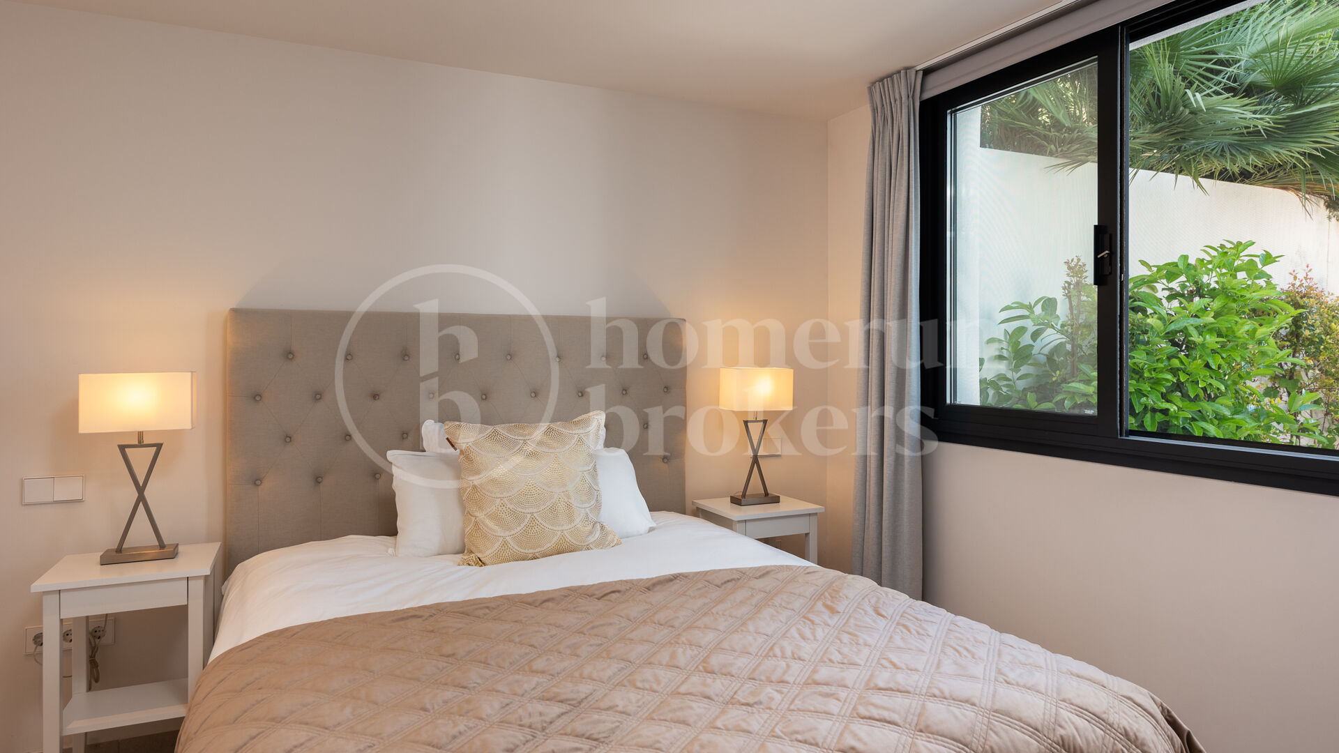 Villa Vista Aloha - Luxury Villa in Aloha Golf, Nueva Andalucia