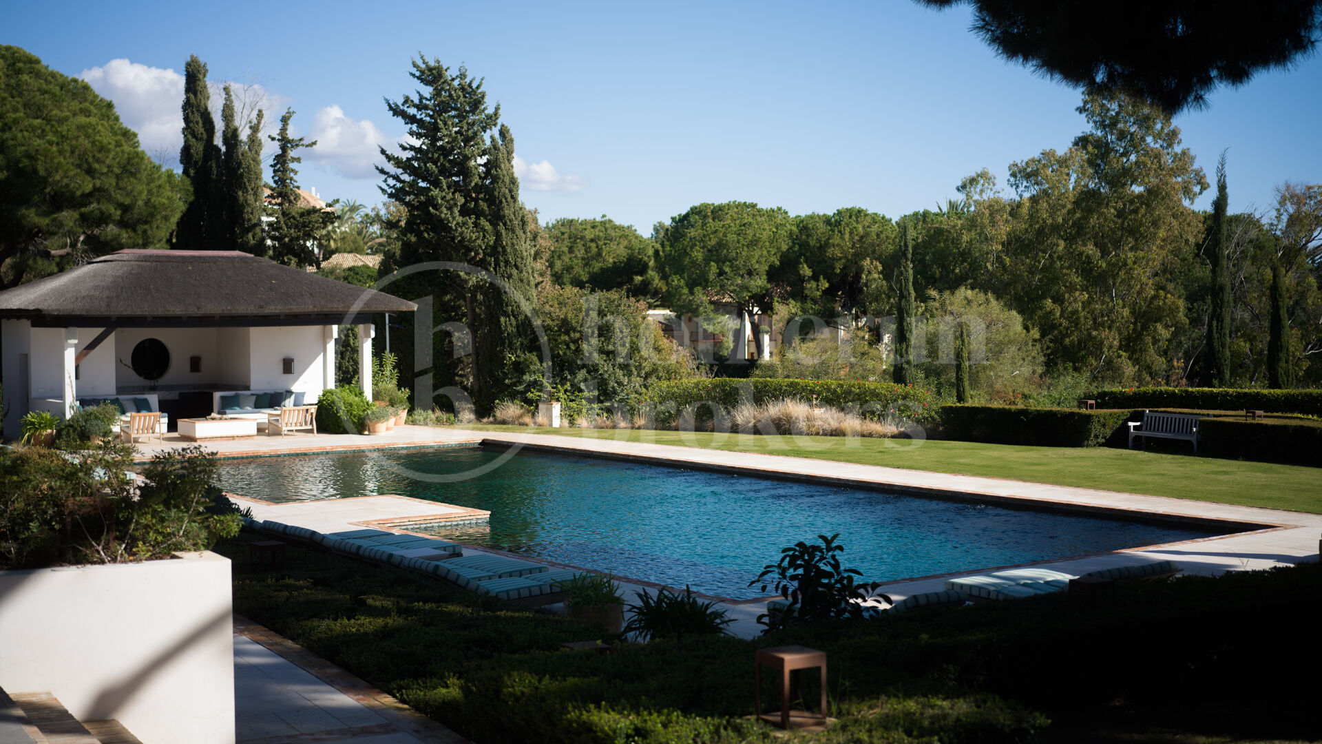 Villa Golden Mile - Experience Unmatched Luxury