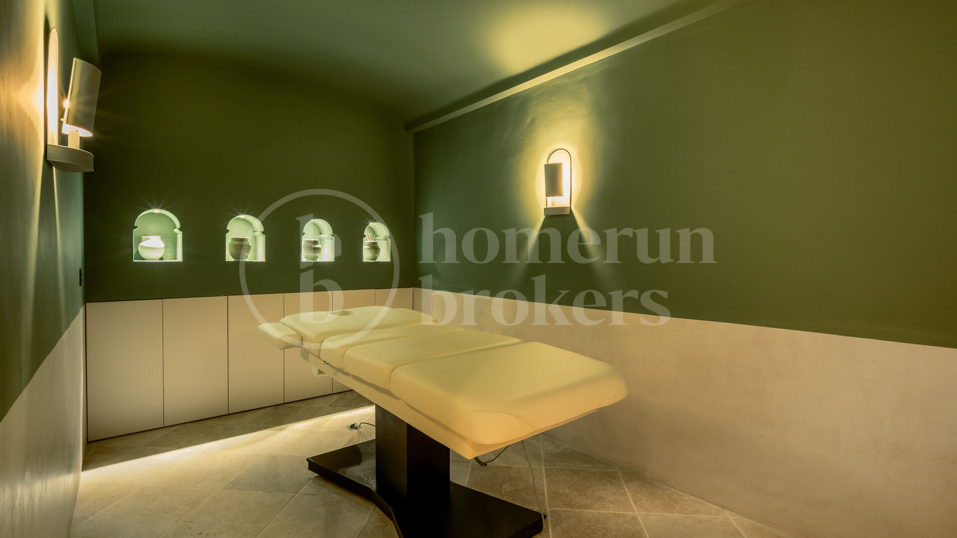 Villa Golden Mile - Experience Unmatched Luxury