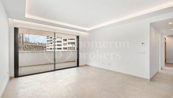 Apartment Jade Tower - Luxury Coastal Living Fuengirola