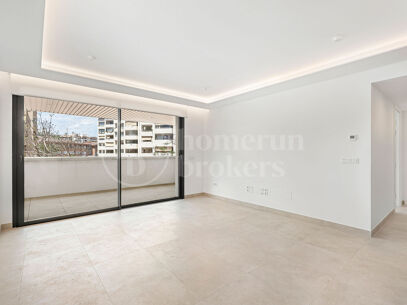 Apartment Jade Tower - Luxury Coastal Living Fuengirola