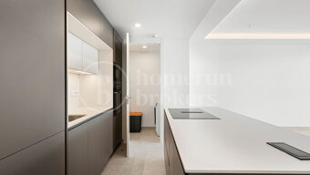 Apartment Jade Tower - Luxury Coastal Living Fuengirola