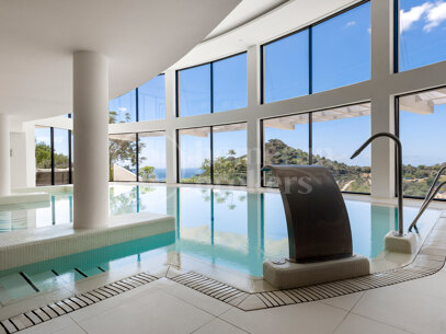 Apartment Circe - with Sea Views in Palo Alto Marbella