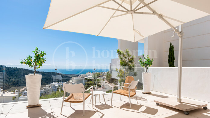 Apartment Circe - with Sea Views in Palo Alto Marbella