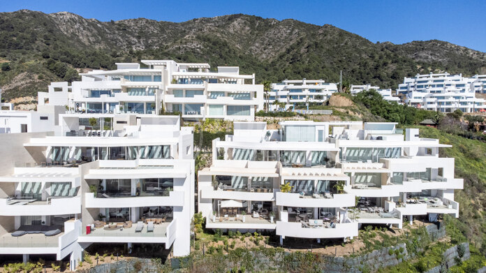 Apartment Circe - with Sea Views in Palo Alto Marbella