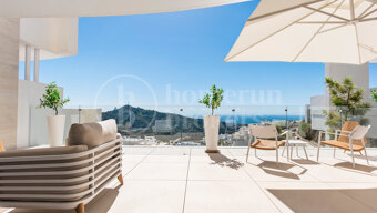 Apartment Circe - with Sea Views in Palo Alto Marbella