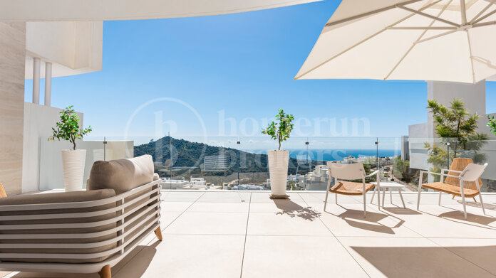 Apartment Circe - with Sea Views in Palo Alto Marbella