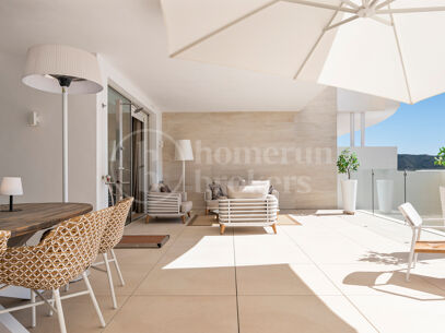 Apartment Circe - with Sea Views in Palo Alto Marbella