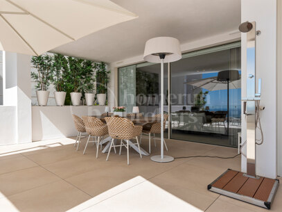 Apartment Circe - with Sea Views in Palo Alto Marbella