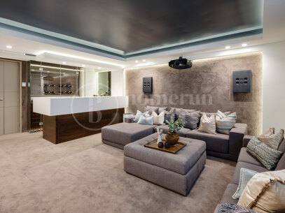 Altos de Puente Romano 4 – En Modern Villa på Marbellas Prestigefyllda Golden Mile