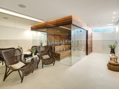 Altos de Puente Romano 4 – En Modern Villa på Marbellas Prestigefyllda Golden Mile