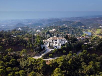 Villa Zagaleta - Palatial 9 Bedroom Mansion in La Zagaleta