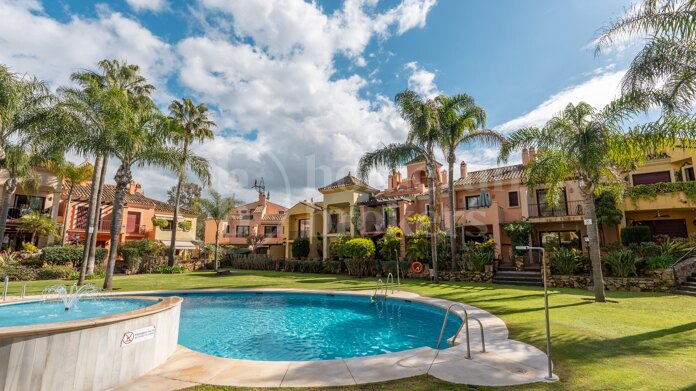 Casa Jardines de Las Lomas – Family home in prime location - Marbella Golden Mile