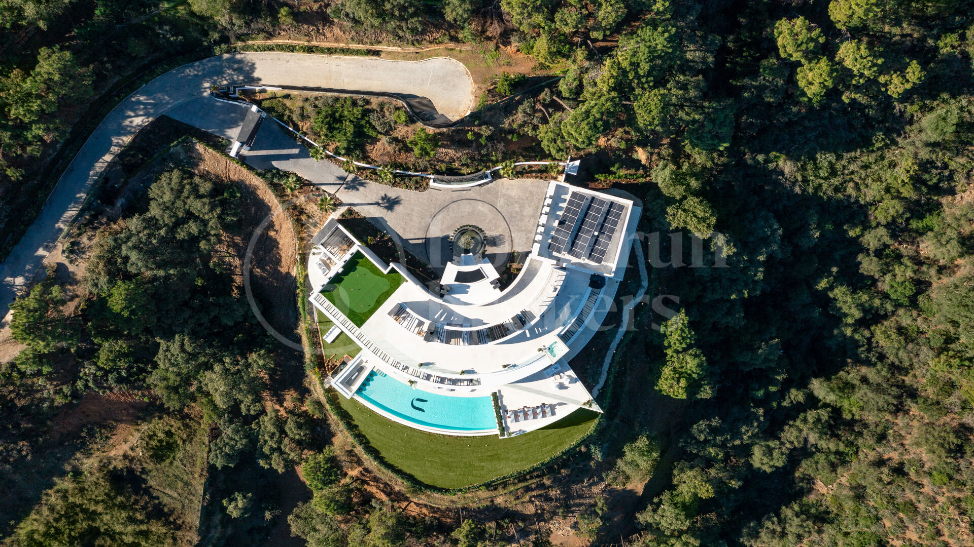 El Unico – Iconic Luxury Estate in La Zagaleta