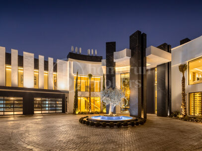 El Unico – Iconic Luxury Estate in La Zagaleta