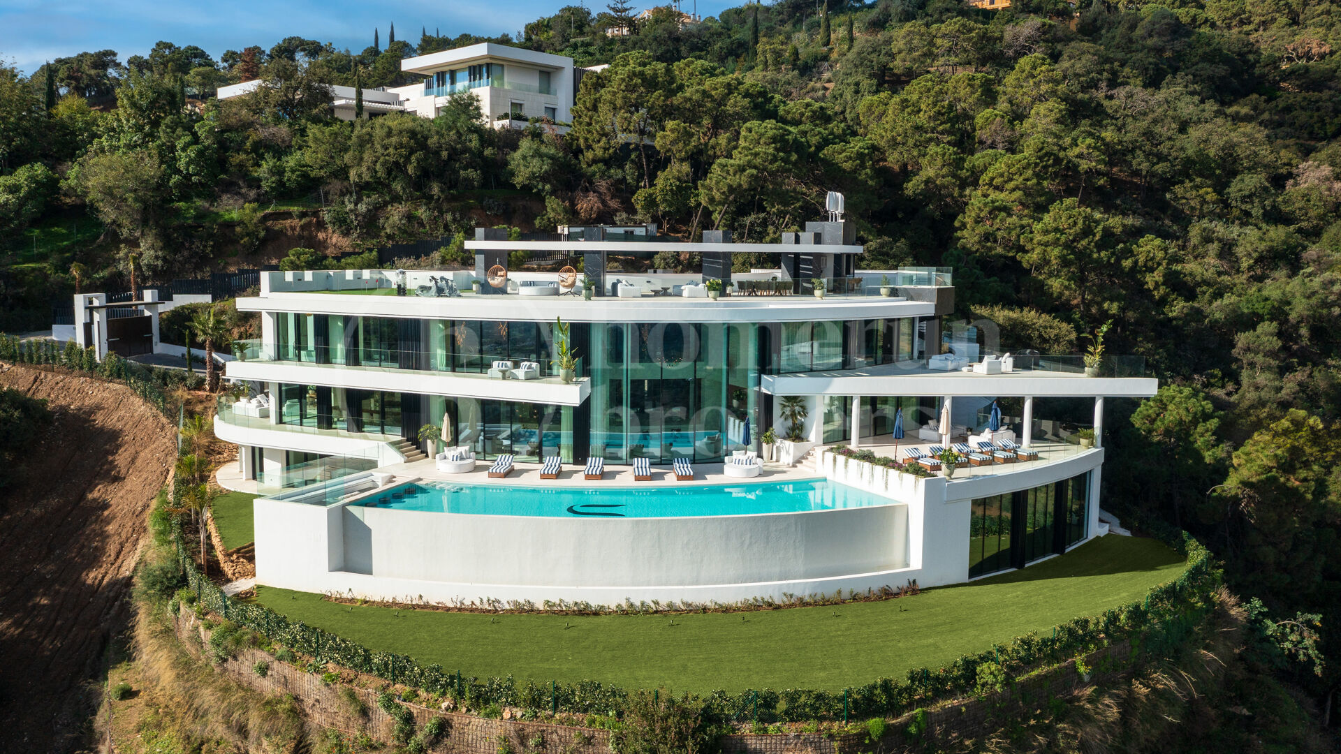 El Unico – Iconic Luxury Estate in La Zagaleta