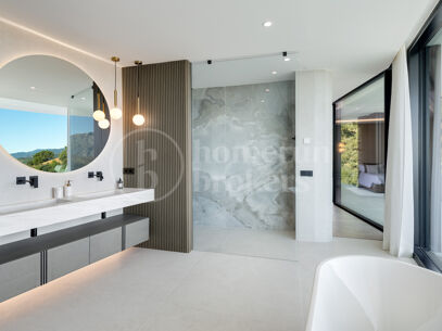 El Unico – Iconic Luxury Estate in La Zagaleta