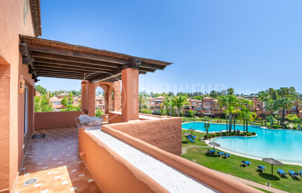Penthouse Guadalmina Baja