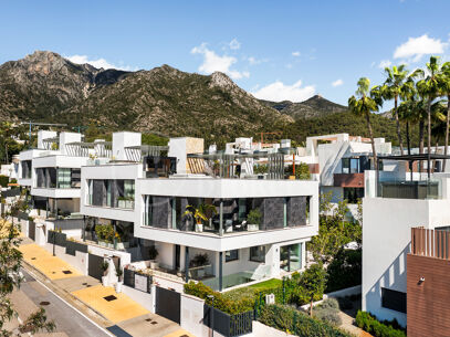 Las Vistas 4 – Raffinerad arkitektonisk lyx med panoramautsikt i Sierra Blanca