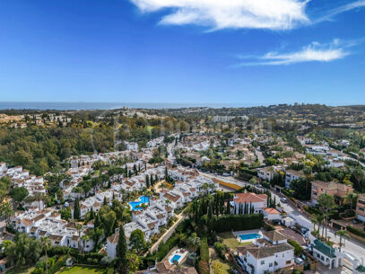 Villa Leones - Newly Reformed Villa in Nueva Andalucía