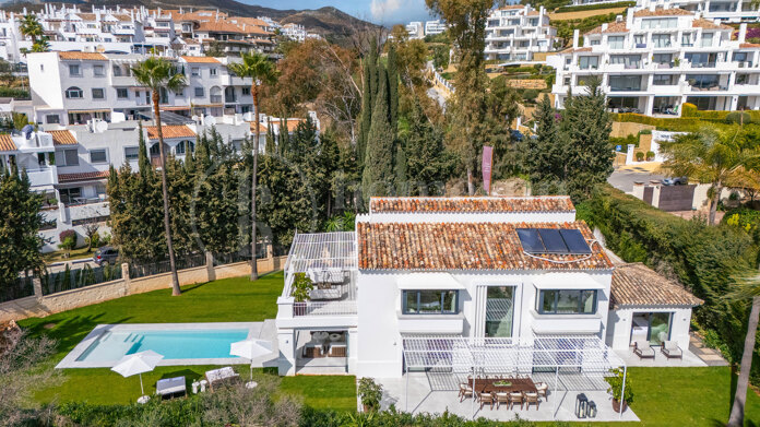 Villa Leones - Newly Reformed Villa in Nueva Andalucía