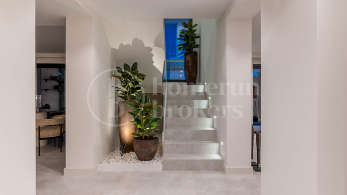 Villa Leones - Newly Reformed Villa in Nueva Andalucía