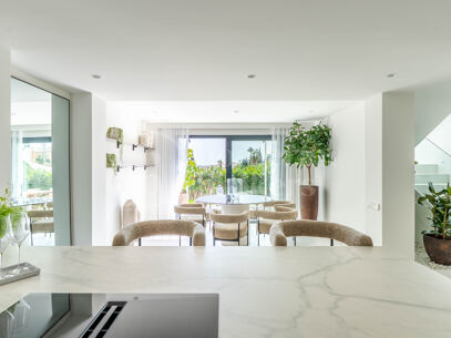 Villa Leones - Newly Reformed Villa in Nueva Andalucía