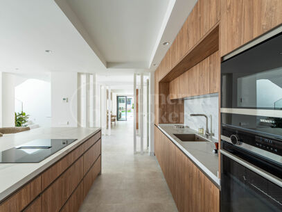 Villa Leones - Newly Reformed Villa in Nueva Andalucía