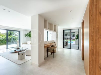Villa Leones - Newly Reformed Villa in Nueva Andalucía
