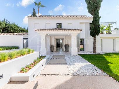 Villa Leones - Newly Reformed Villa in Nueva Andalucía