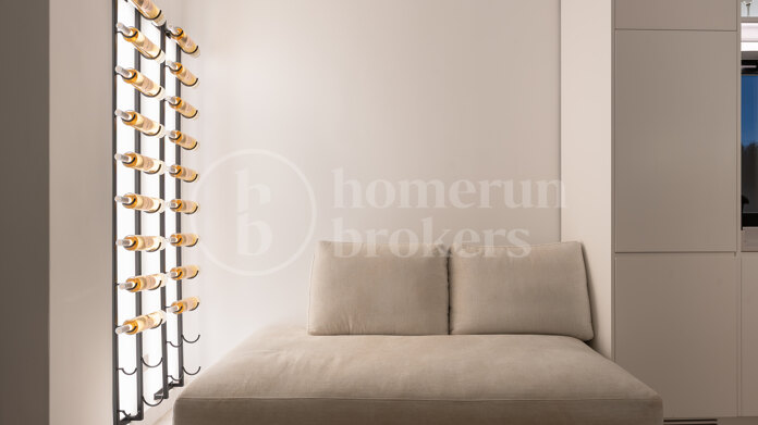 Penthouse La Diva – Modern Penthouse with Rooftop Terrace and Sea Views in Nueva Andalucía
