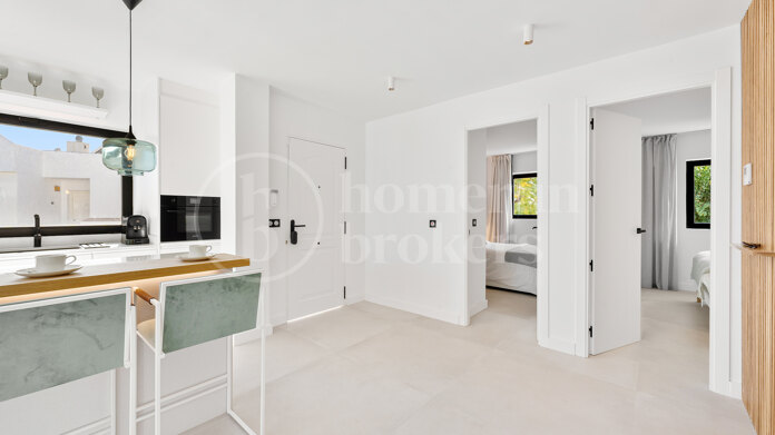 Penthouse La Diva – Modern Penthouse with Rooftop Terrace and Sea Views in Nueva Andalucía