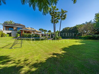 Villa Amber - Front Luxury Frontline Golf Villa in Guadalmina