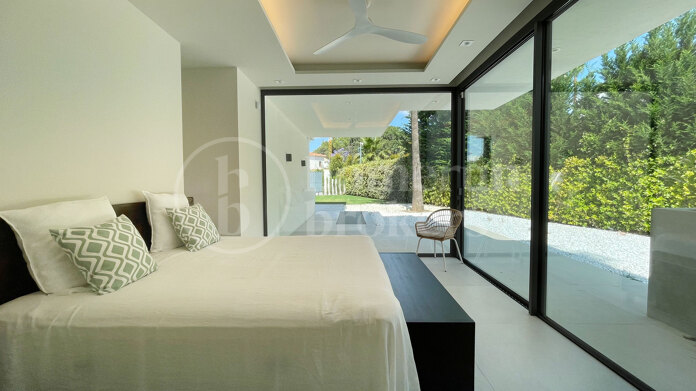 Villa Solana - Modern Villa in Marbella Golden Mile