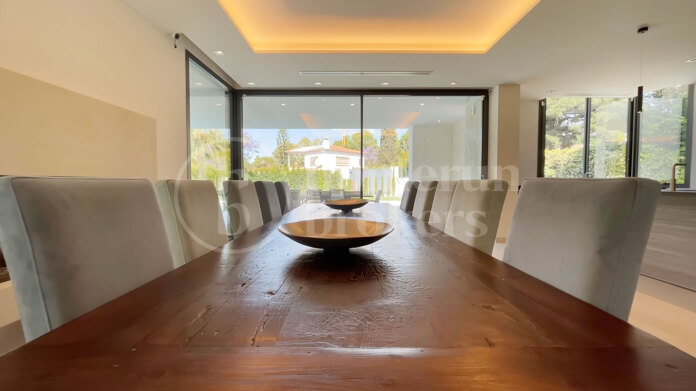 Villa Solana - Modern Villa in Marbella Golden Mile