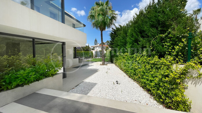 Villa Solana - Modern Villa in Marbella Golden Mile