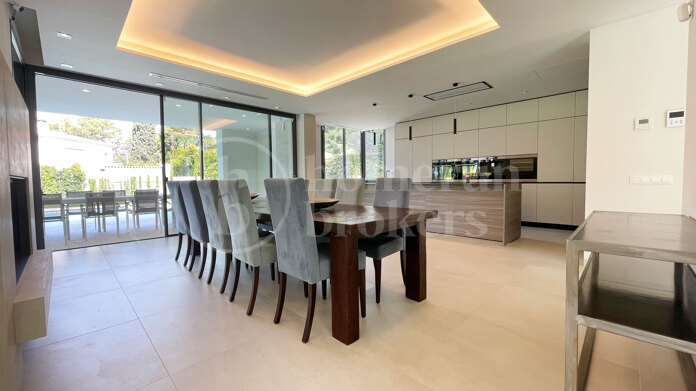 Villa Solana - Modern Villa in Marbella Golden Mile