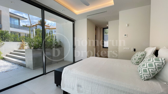 Villa Solana - Modern Villa in Marbella Golden Mile