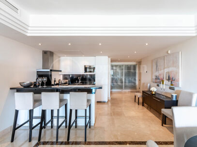 Apartment Vasari - Renovated Apartment in La Alzambra, Nueva Andalucía