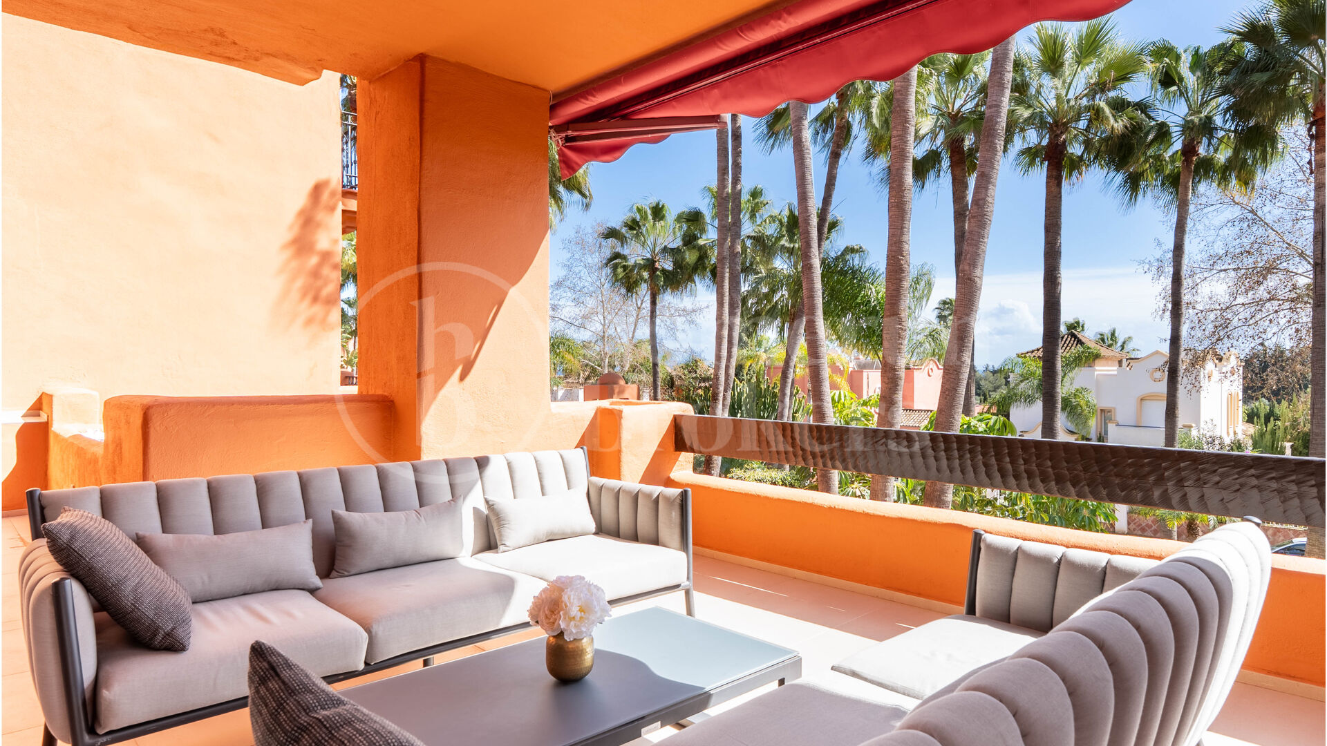 Apartment Vasari - Renovated Apartment in La Alzambra, Nueva Andalucía