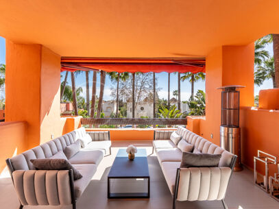 Apartment Vasari - Renovated Apartment in La Alzambra, Nueva Andalucía